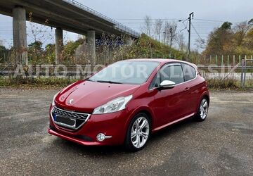 Peugeot 208 108.000 km 7.999 &euro; Knittlingen 75438