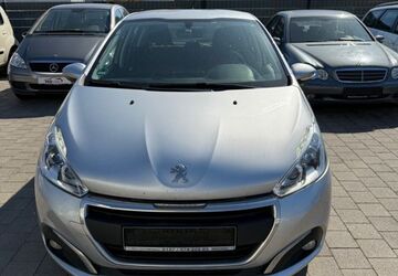 Peugeot 208 168.000 km 3.499 &euro; Bruchsal 76646