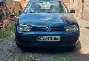 VW Golf 113.000 km 2.100 &euro; Karlsruhe 76135