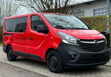 Opel Vivaro 198.500 km 10.900 &euro; Kraichtal 76703
