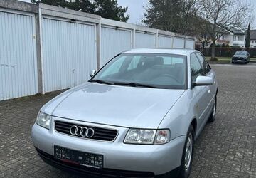 Audi A3 173.000 km 2.750 &euro; bruchsal 76646