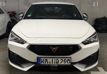 Cupra Leon 51.000 km 22.990 &euro; Karlsruhe 76131