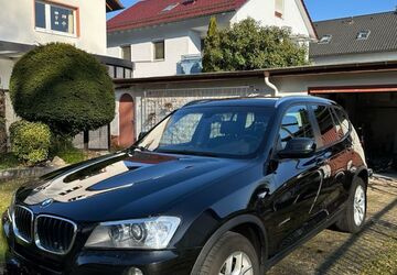 BMW X3 215.000 km 10.900 &euro; Karlsruhe 76135