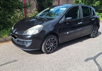 Renault Clio 185.000 km 2.300 &euro; Karlsruhe 76199