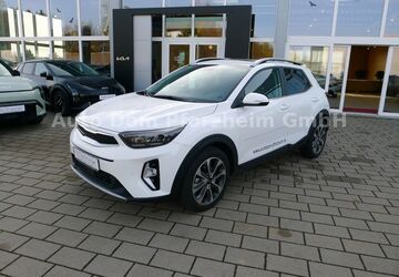 Kia Stonic 7.900 km 25.700 &euro; Pforzheim 75177