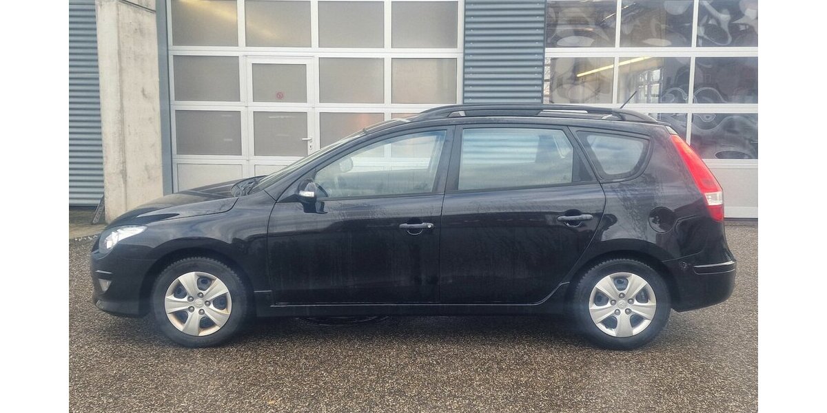 Hyundai i30 Classic Klima 208.000 km 3.998 &euro; Landau 76829