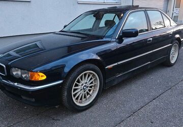 BMW 735 278.100 km 5.000 &euro; Rastatt 76437