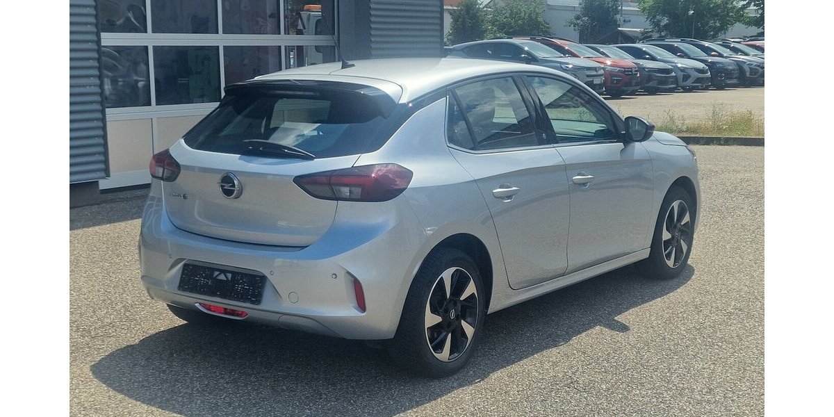 Opel Corsa e Elegance NAVI Klimautomatik Automatik 29.000 km 15.998 &euro; Landau 76829