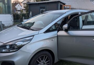 Kia Carens 122.000 km 11.999 &euro; Remchingen 75196