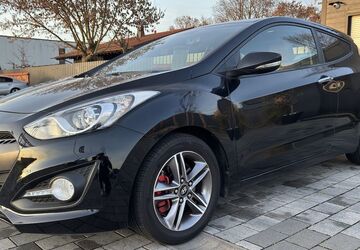 Hyundai i30 112.559 km 7.999 &euro; Bruchsal 76646