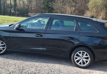 Seat Leon 82.300 km 17.999 &euro; Karlsruhe 76187