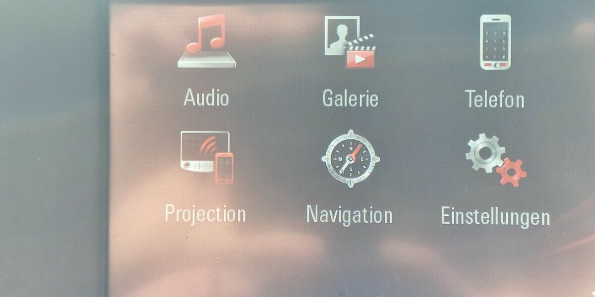 Opel Astra Edition StartStop NAVI Klima 72.000 km 13.899 &euro; Landau 76829