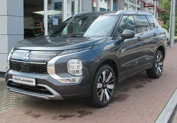 Mitsubishi Plug-in Hybrid Outlander 1.500 km 51.790 &euro; Niefern 75223