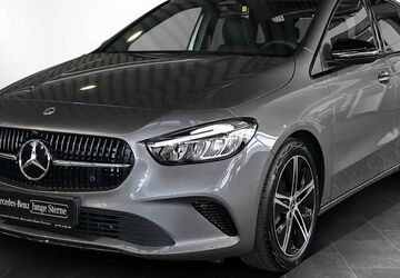 Mercedes-Benz B 180 2.280 km 29.270 &euro; Karlsruhe 76185