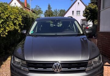 VW Tiguan 198.200 km 15.300 &euro; Karlsruhe 76227
