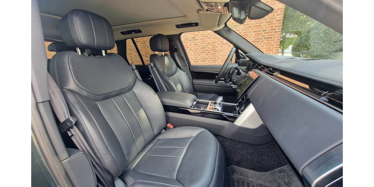 Land Rover Range Rover SE 15.000 km 129.998 &euro; Landau 76829