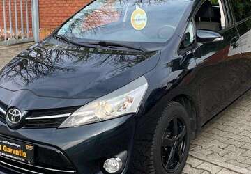 Toyota Verso 196.900 km 7.990 &euro; Rheinstetten 76287