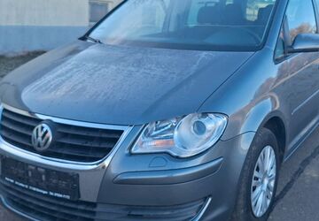 VW Touran 195.035 km 3.850 &euro; Ötisheim 75443