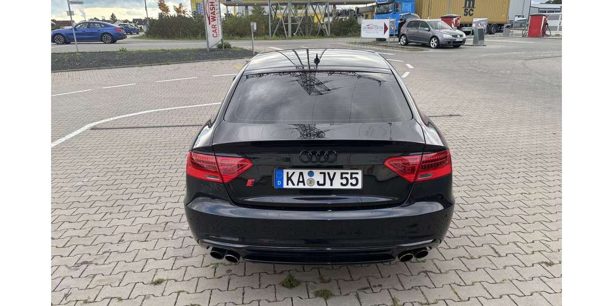 Audi S5 205.000 km 14.900 &euro; Karlsruhe 76185