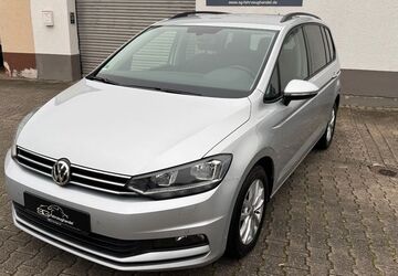 VW Touran 138.900 km 15.690 &euro; Karlsdorf 76689