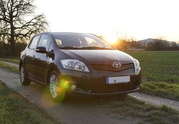 Toyota Auris 165.500 km 4.990 &euro; Malsch 76316