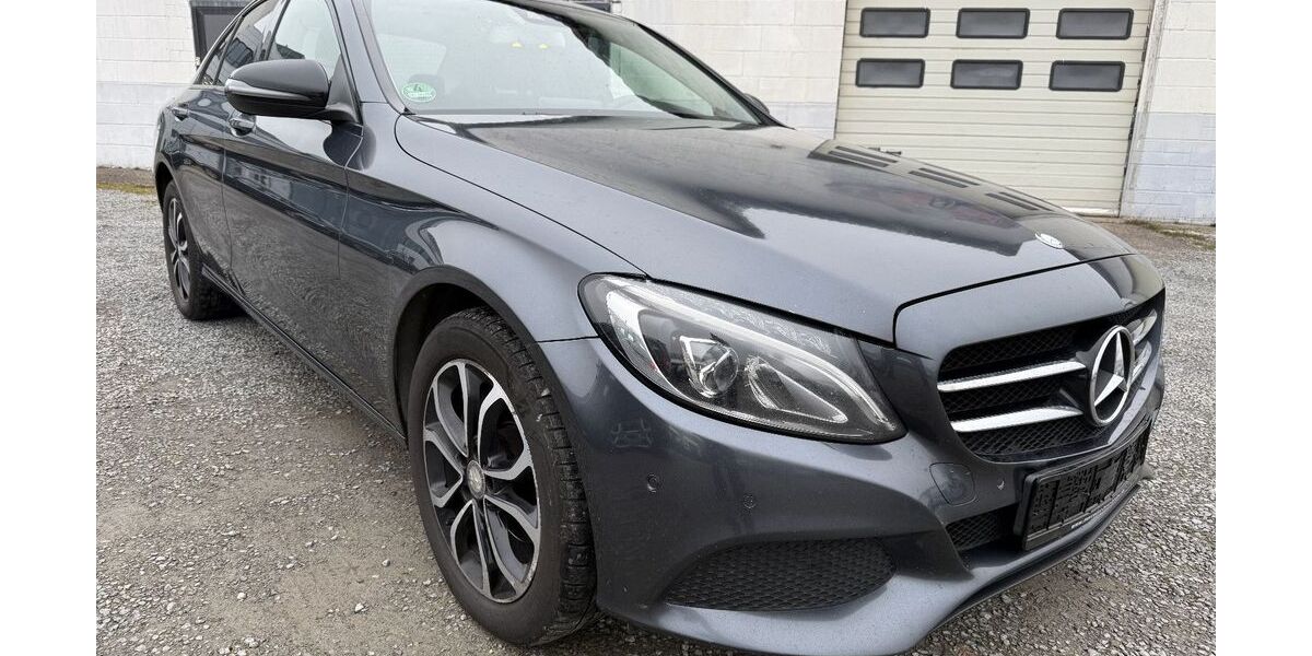 Mercedes-Benz C 220 611.000 km 9.000 &euro; Graben Neudorf 76676