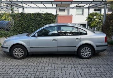 VW Passat 170.000 km 700 &euro; Karlsruhe 76185