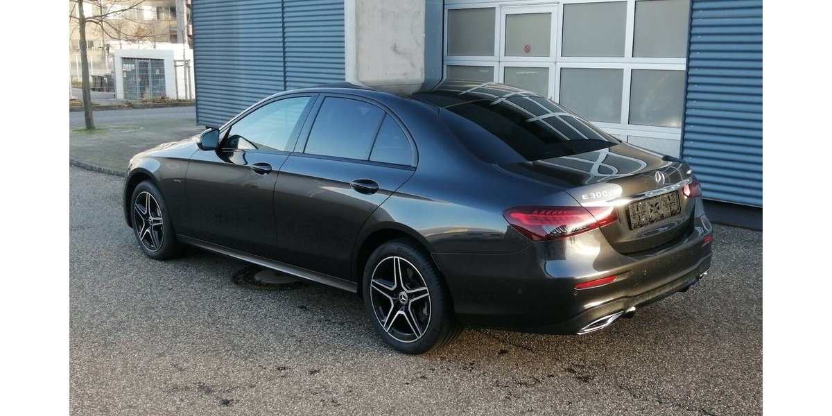 Mercedes-Benz E 300 de 4Matic 17.000 km 39.998 &euro; Landau 76829