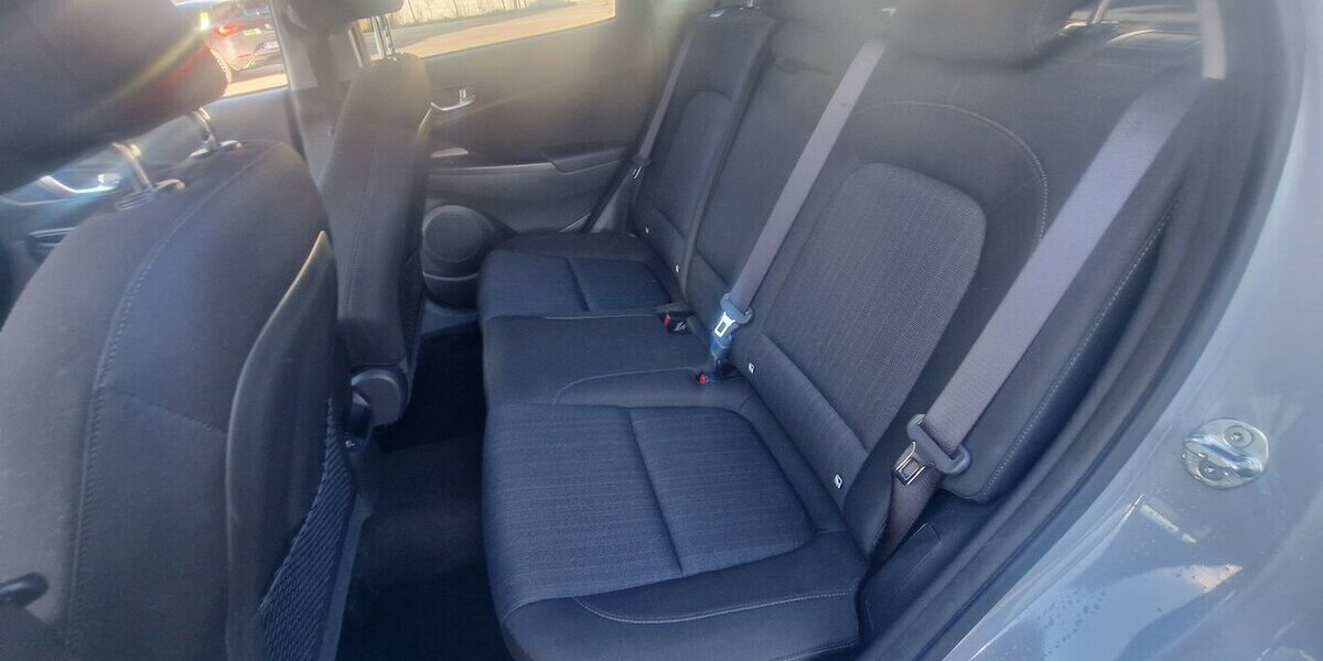 Hyundai Kona 1.6GDI Prime NAVI Klimaautomatik 77.000 km 22.499 &euro; Landau 76829