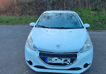 Peugeot 208 176.000 km 2.250 &euro; Pforzheim 75173