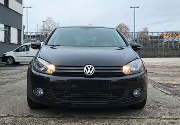 VW Golf 216.325 km 4.900 &euro; Pforzheim 75179