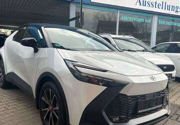 Toyota C-HR 6.300 km 29.770 &euro; Ubstadt 76698