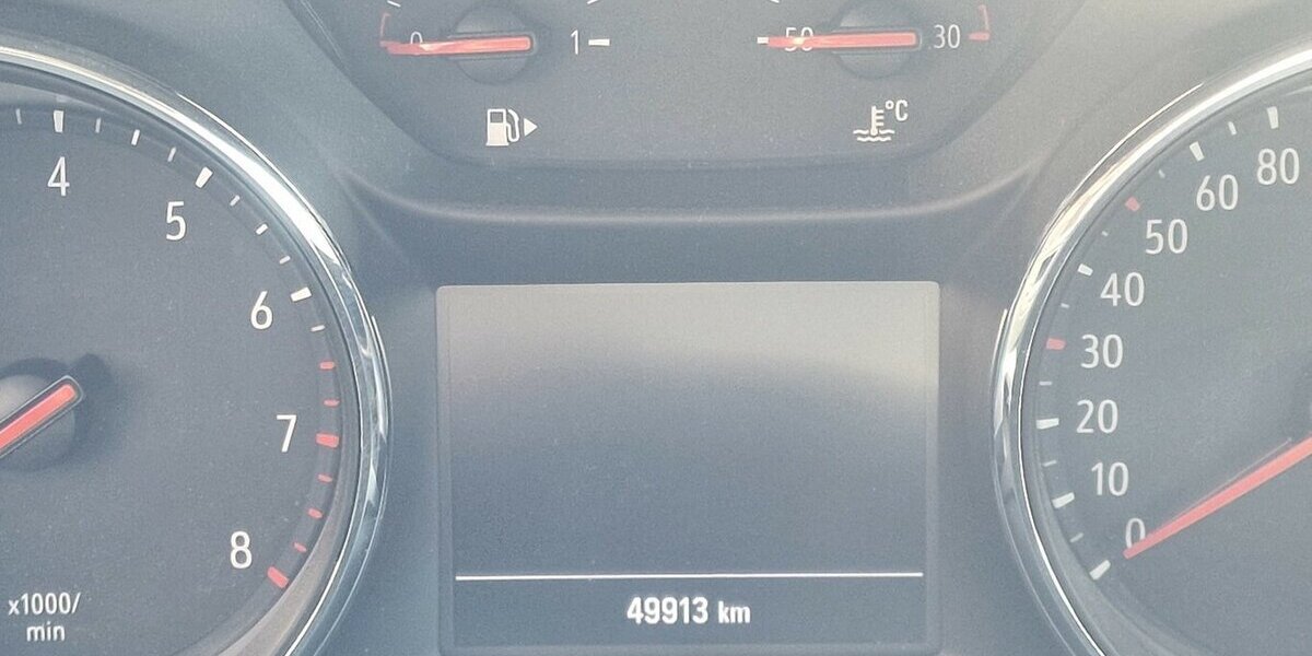 Opel Astra 1.2 Turbo Edition Klimaautomatic NAVI 49.000 km 16.499 &euro; Landau 76829