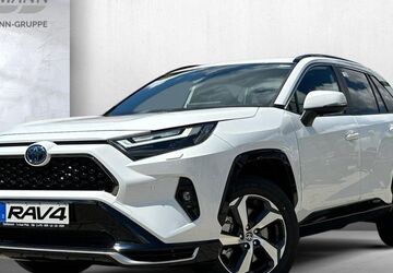 Toyota RAV 4 2.100 km 50.555 &euro; Landau 76829