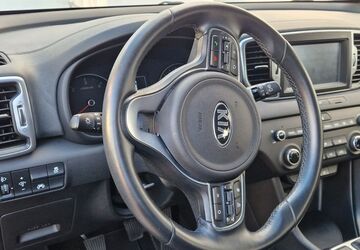 Kia Sportage 48.500 km 15.300 &euro; Karlsruhe 76227