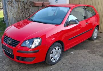 VW Polo 201.700 km 2.200 &euro; Steinmauern 76479
