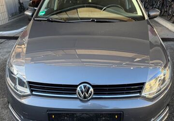 VW Polo 111.790 km 7.800 &euro; Karlsruhe 76185