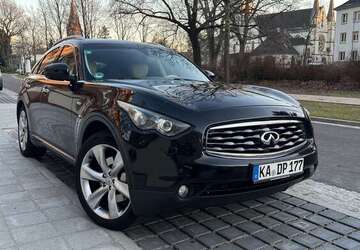 INFINITI FX 298.260 km 10.000 &euro; Karlsruhe 76133