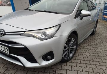 Toyota Avensis 251.890 km 5.990 &euro; Bruchsal 76646