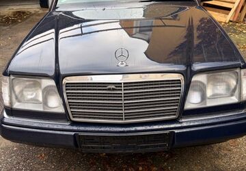 Mercedes-Benz 220 224.000 km 7.300 &euro; Pforzheim 75177