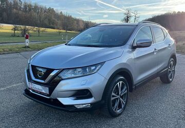 Nissan Qashqai 70.000 km 15.900 &euro; Niefern-Öschelbronn 75223
