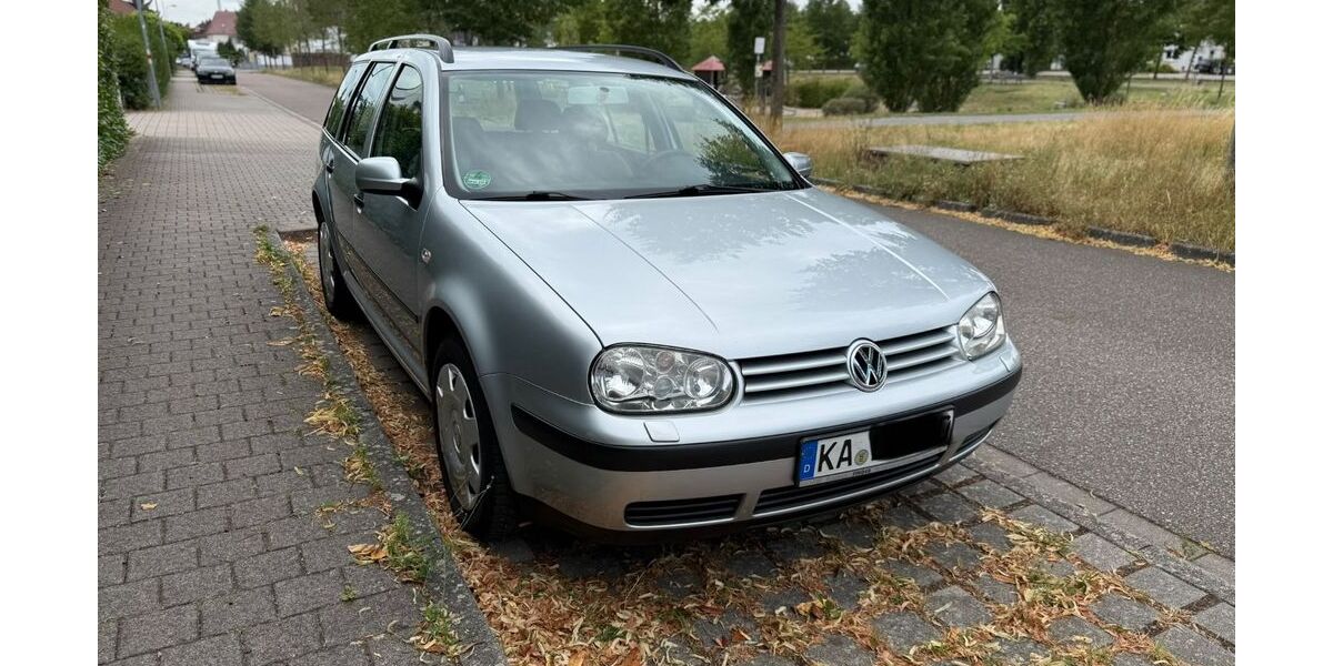 VW Golf 162.600 km 2.600 &euro; Karlsruhe 76187
