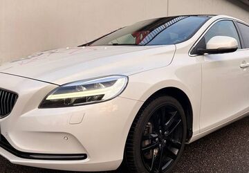 Volvo V40 104.000 km 15.499 &euro; Karlsruhe 76228