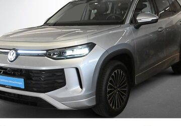 VW Tayron 26.400 km 44.880 &euro; Karlsruhe 76131