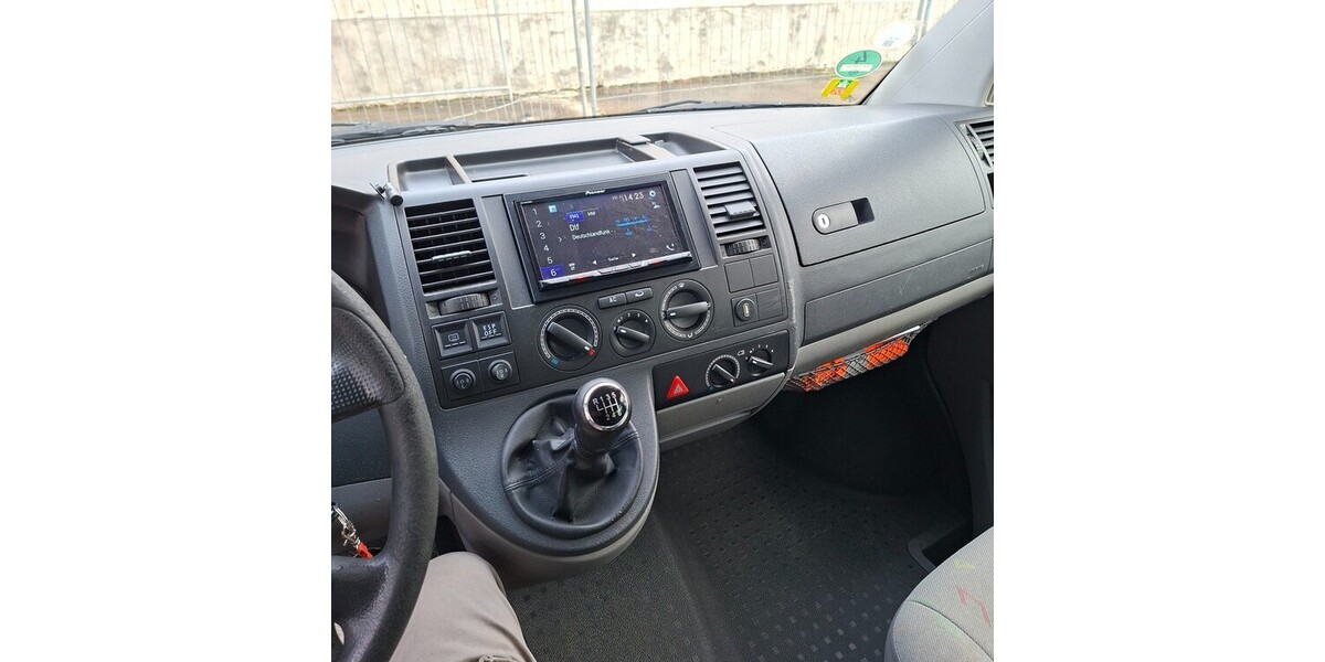 VW T 5 278.000 km 12.400 &euro; Karlsruhe 76133