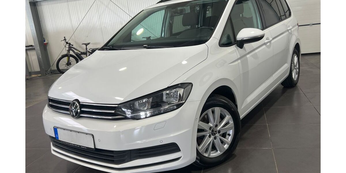 VW Touran 162.000 km 17.995 &euro; Bretten 75015