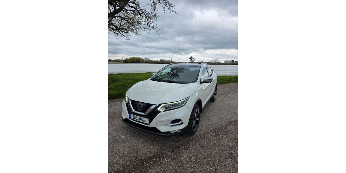 Nissan Qashqai 92.600 km 14.990 &euro; Bruchsal 76646