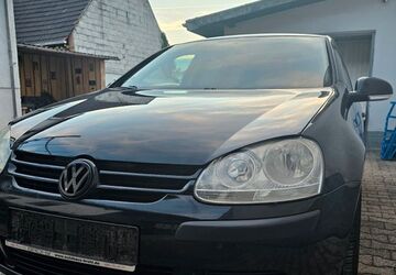 VW Golf 247.323 km 1.600 &euro; Oberhausen-Rheinhausen 68794