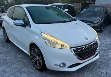 Peugeot 208 123.000 km 9.900 &euro; Waghäusel 68753