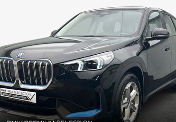 BMW iX1 12.331 km 35.990 &euro; Ettlingen 76275